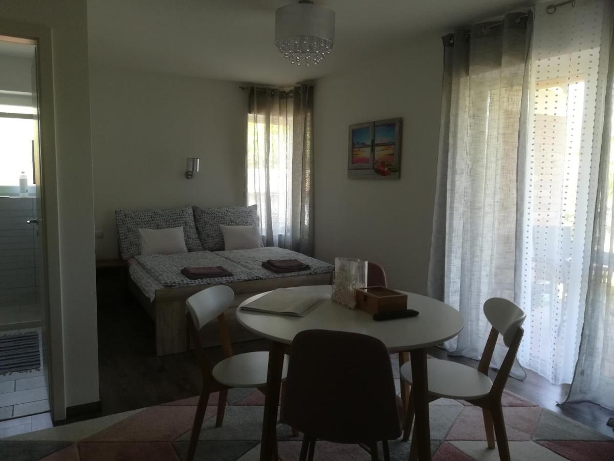 Edina Vendeghaz-gyenesdias Apartament Gyenesdiás
